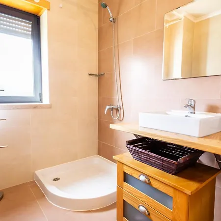 Casa De Sao Martinho T3 - By Smarthomes Lägenhet São Martinho do Porto