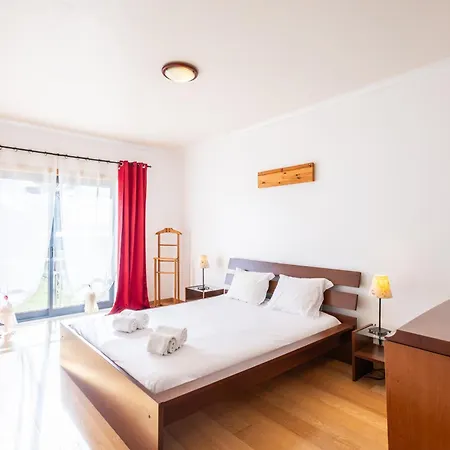 Casa De Sao Martinho T3 - By Smarthomes Lägenhet São Martinho do Porto